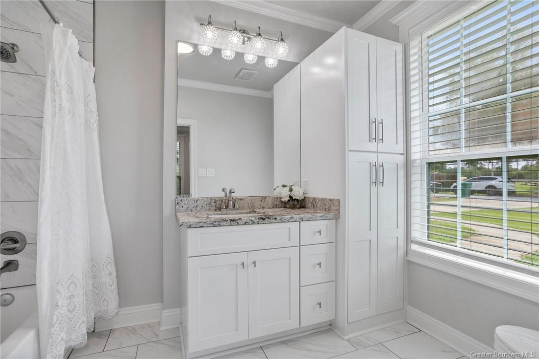 410 Saint Mary Street