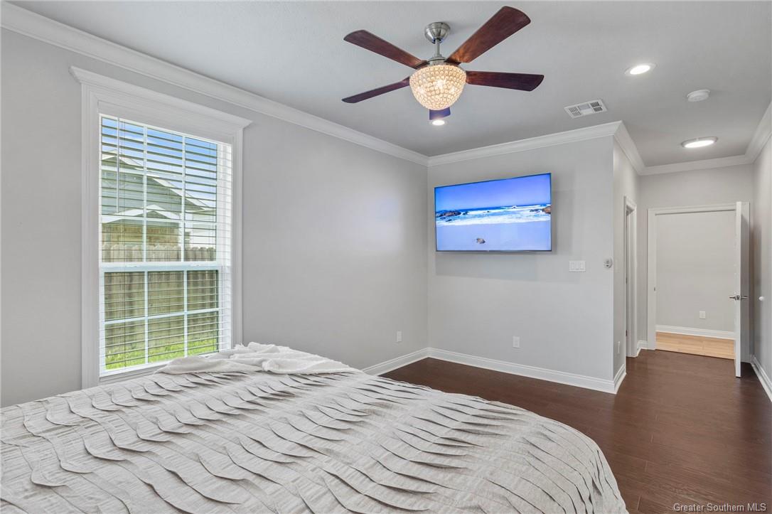 410 Saint Mary Street