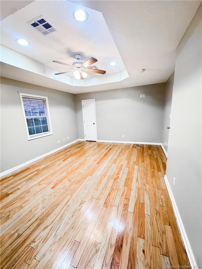 1737 Saint John Street