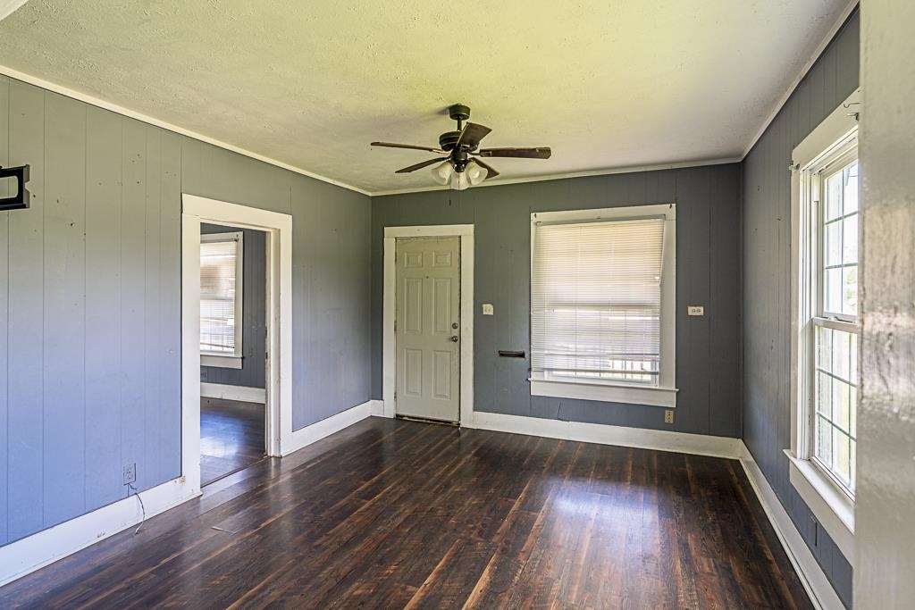 1518 N Prater St Street