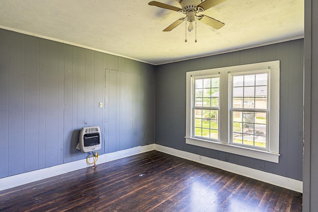 1518 N Prater St Street