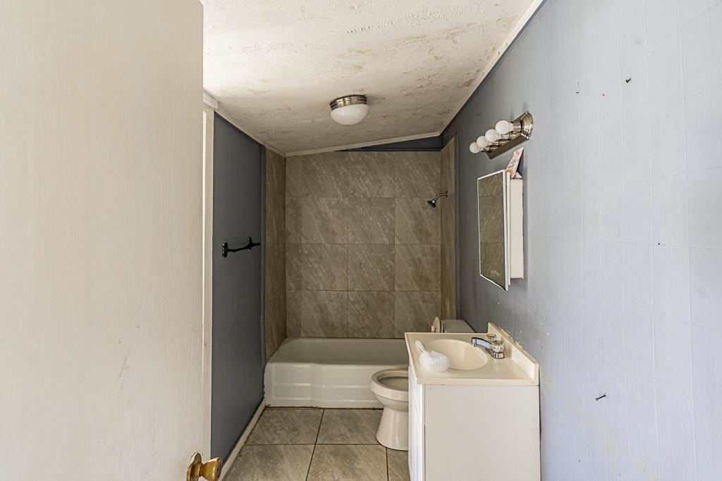 1518 N Prater St Street