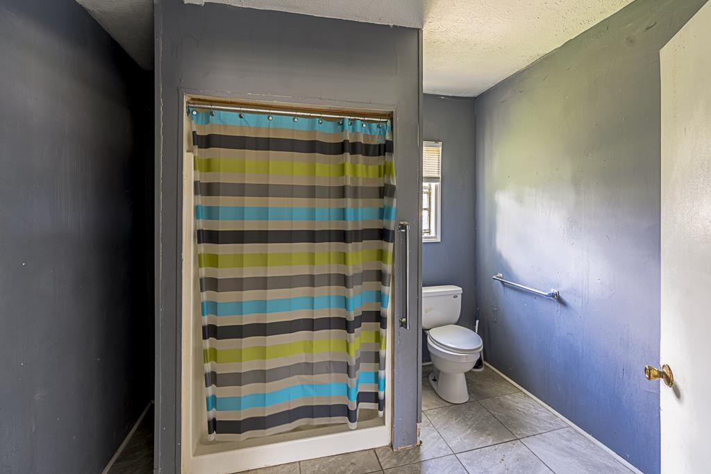 1518 N Prater St Street