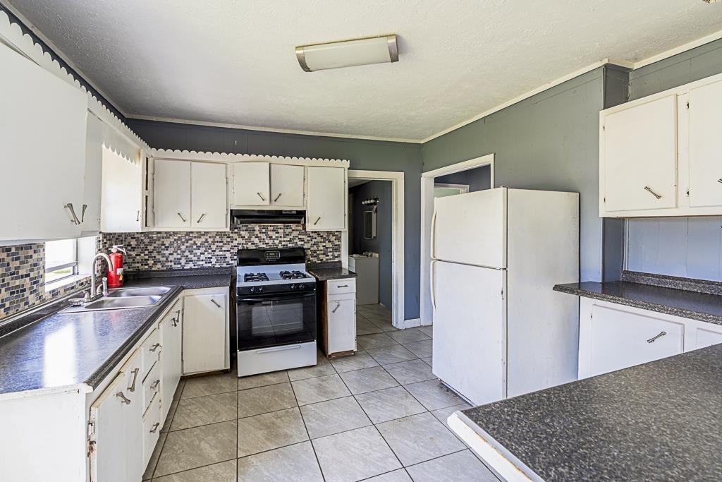 1518 N Prater St Street