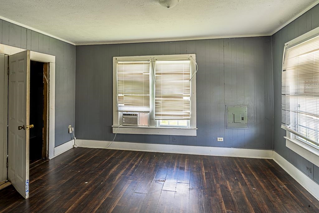 1518 N Prater St Street