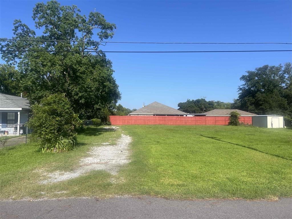 717 N Malcolm St Street