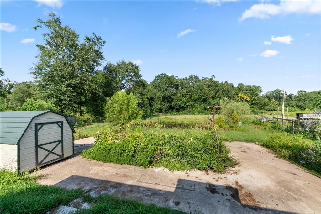 1757 Foreman Rd Road