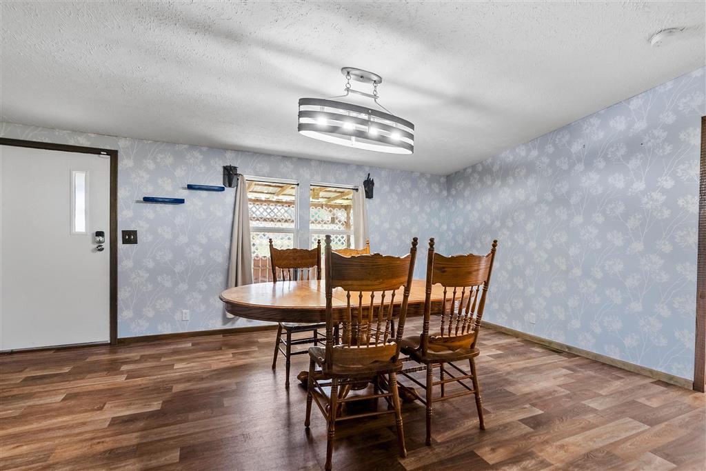 1757 Foreman Rd Road