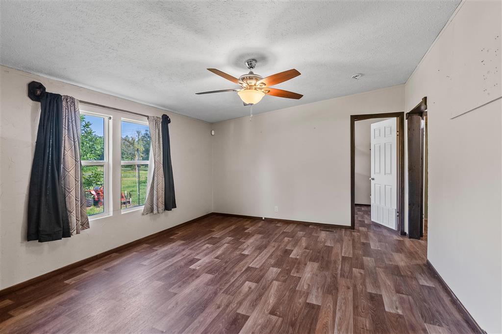 1757 Foreman Rd Road