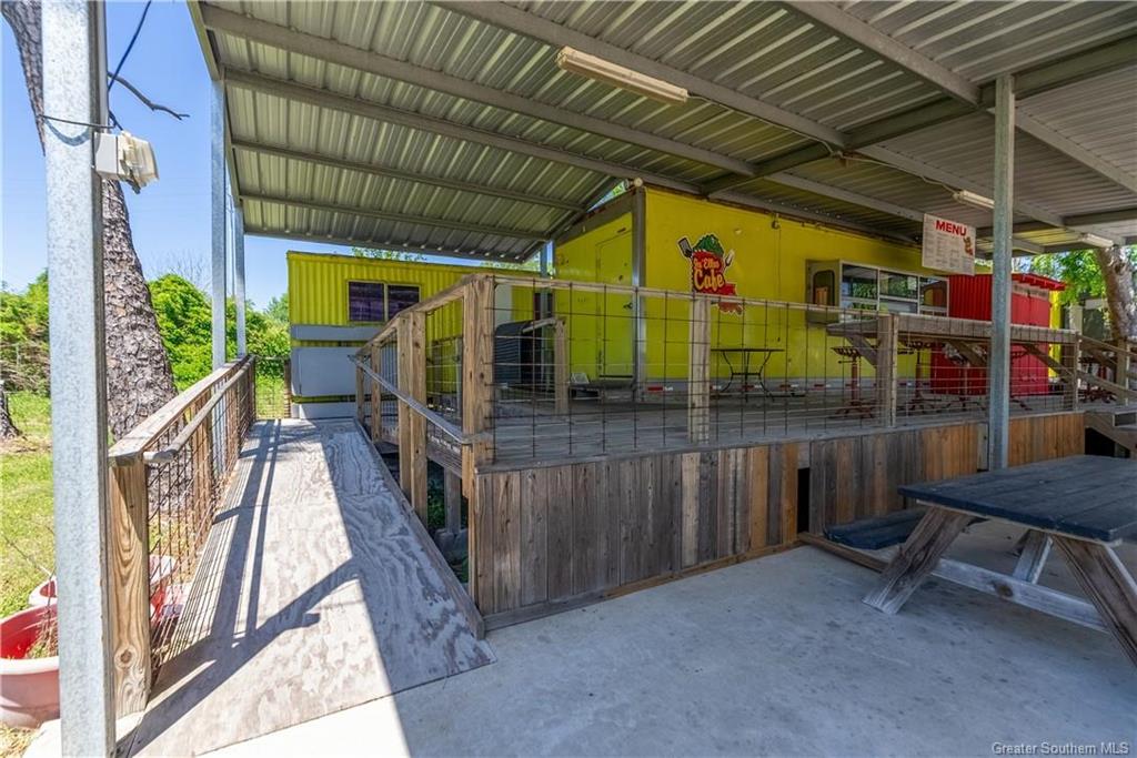 1411 E Houston River Road