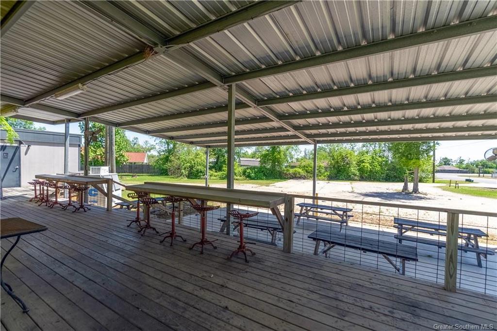 1411 E Houston River Road