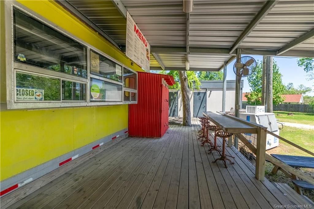 1411 E Houston River Road