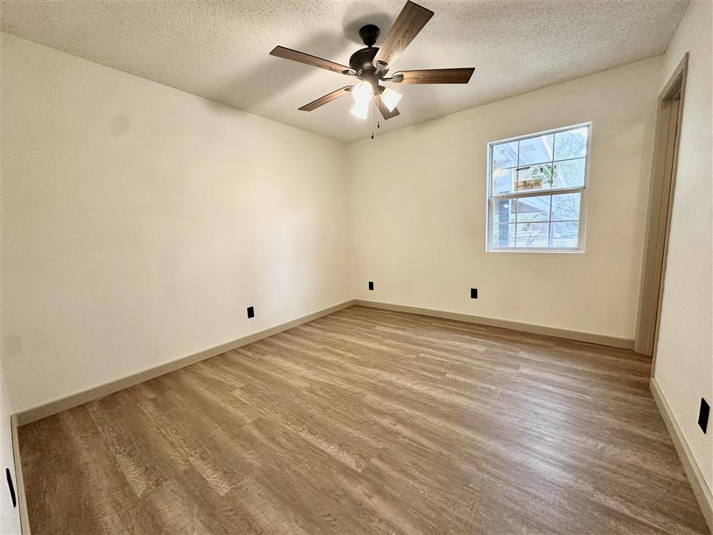 462 Sharon Lane