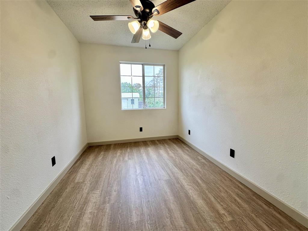 462 Sharon Lane