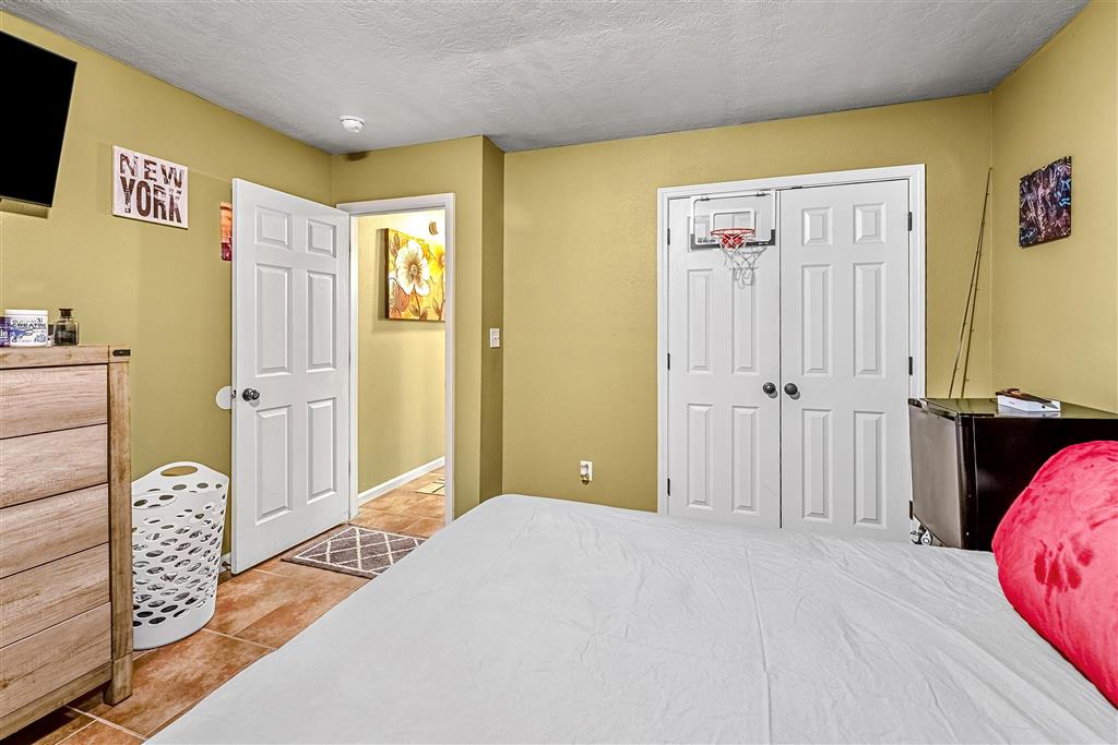 2138 Walker Drive