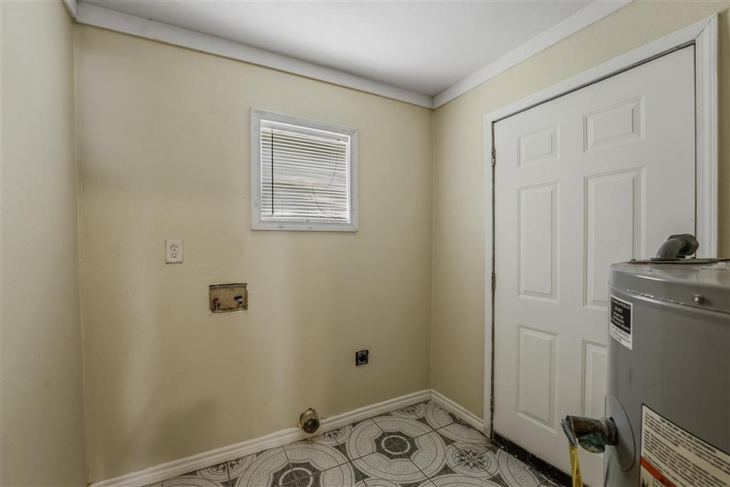 219 N Blake St Street N