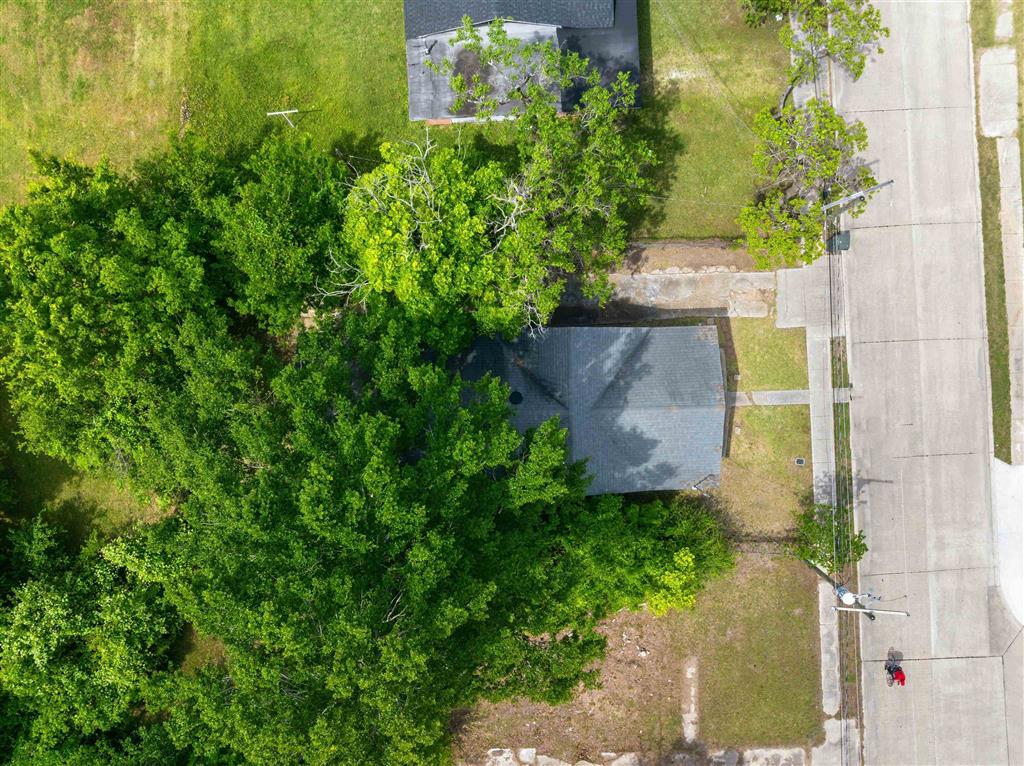 219 N Blake St Street N