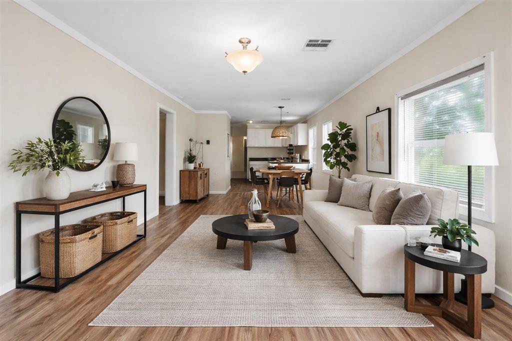 219 N Blake St Street N