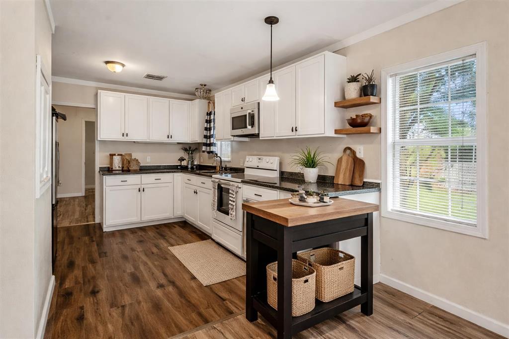 219 N Blake St Street N