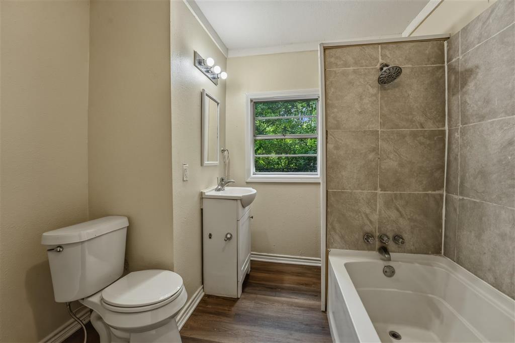 219 N Blake St Street N