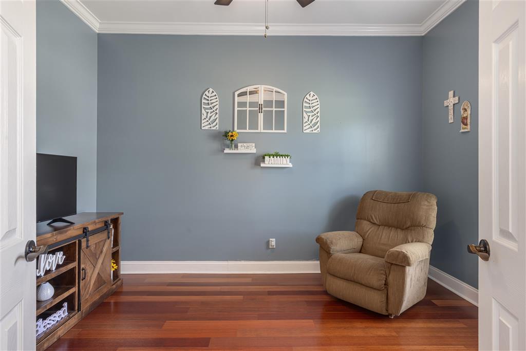 1353 Sawmill Rd Road