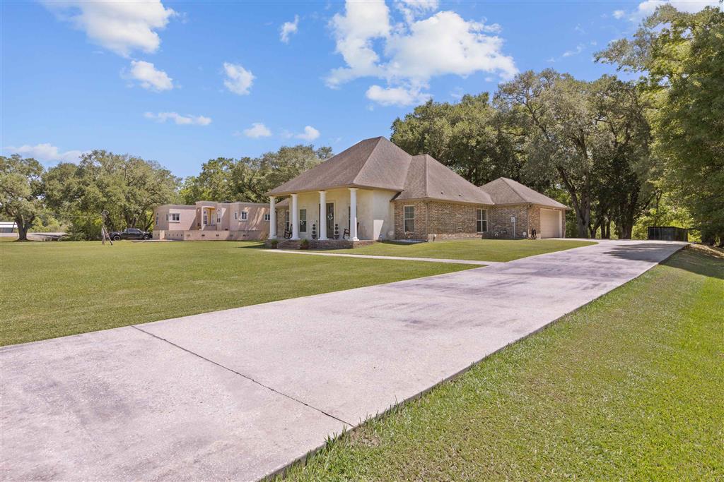 1353 Sawmill Rd Road