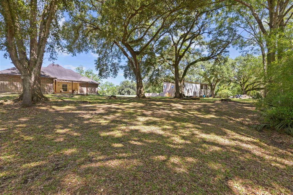 1353 Sawmill Rd Road
