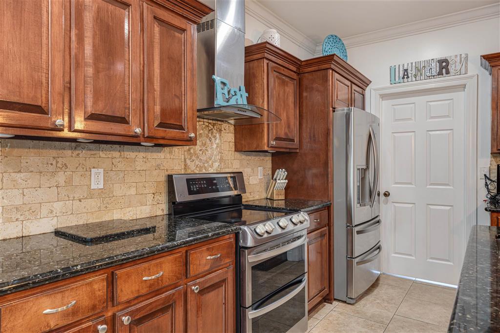 1353 Sawmill Rd Road