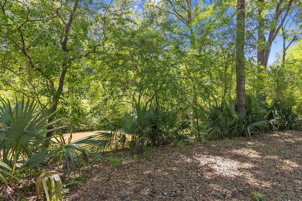 1353 Sawmill Rd Road