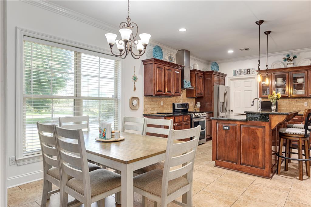 1353 Sawmill Rd Road