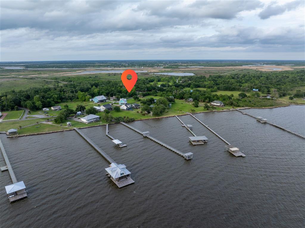 10368 HWY 384 BIG LAKE
