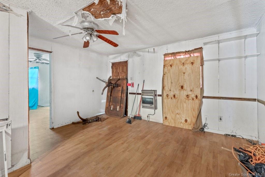 213 Jake Street