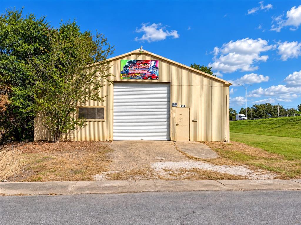 213 Hodges St Street Lake Charles La Us 70601 Swl26004864