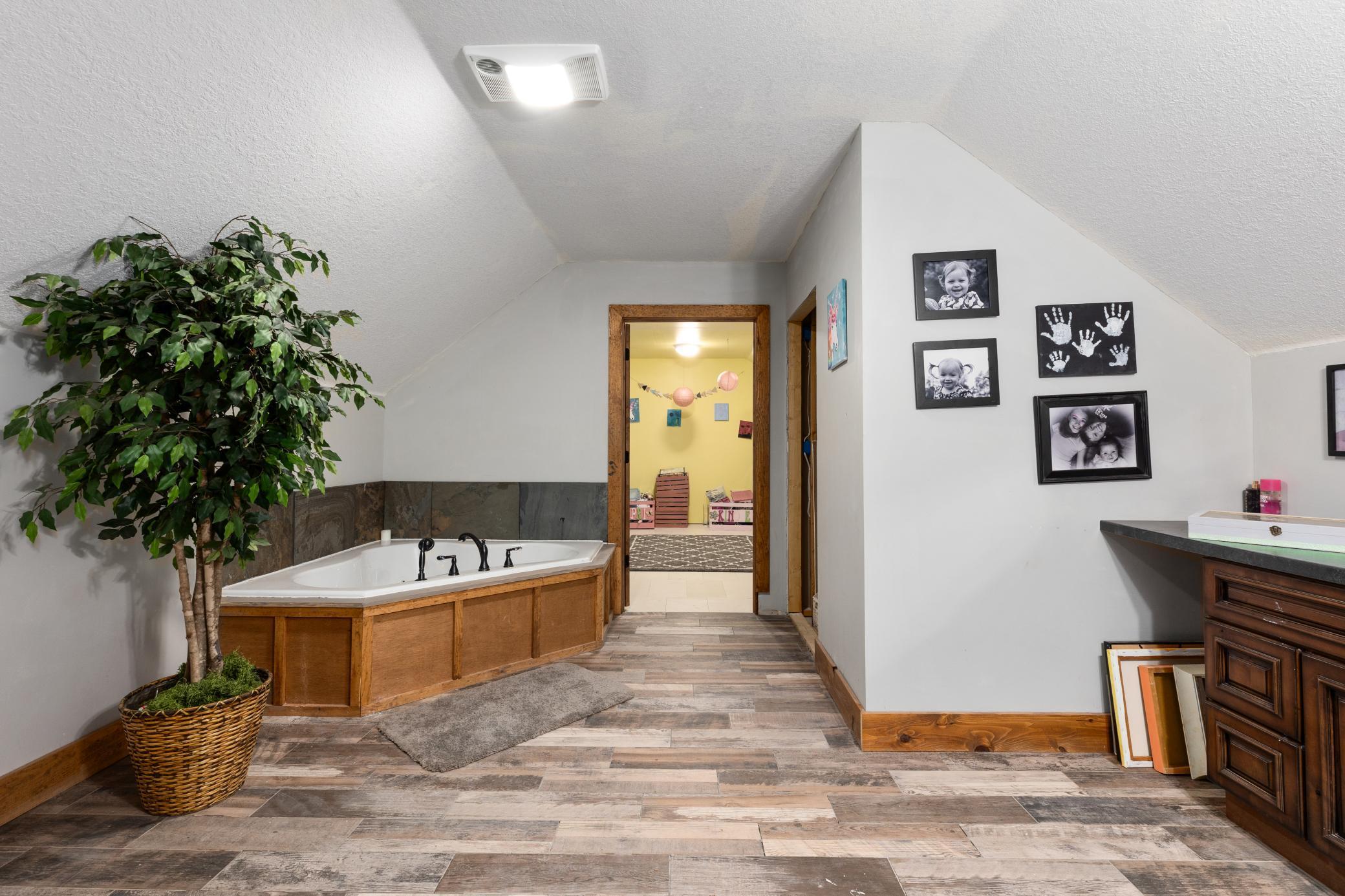 31887 Castlewood Court