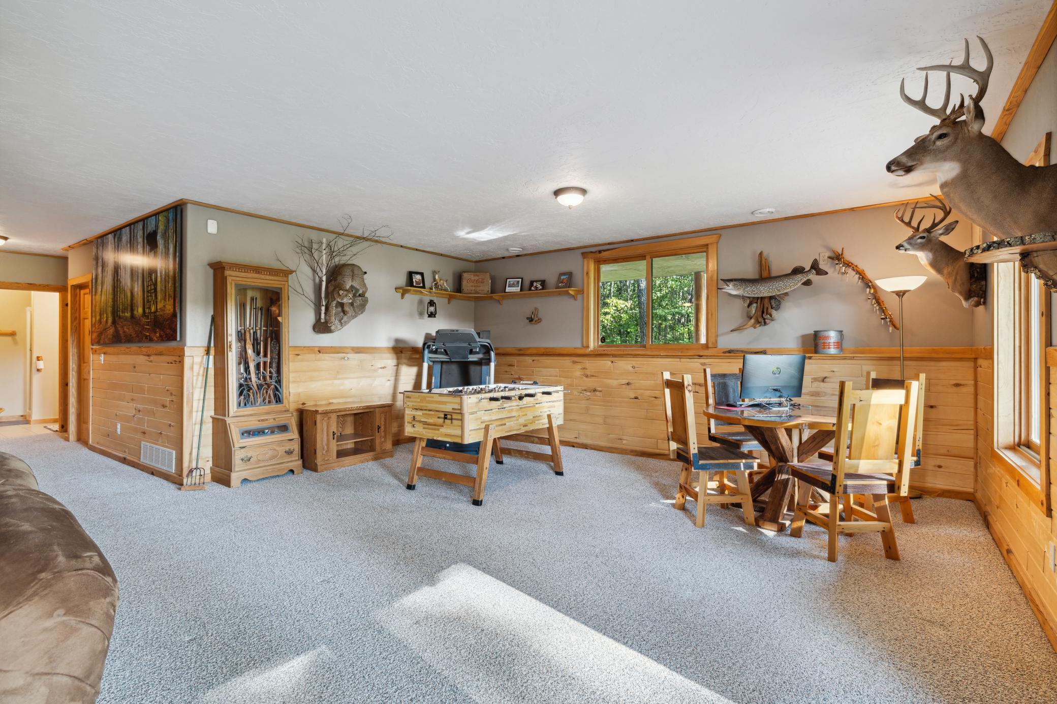 14934 Bur Oak Drive