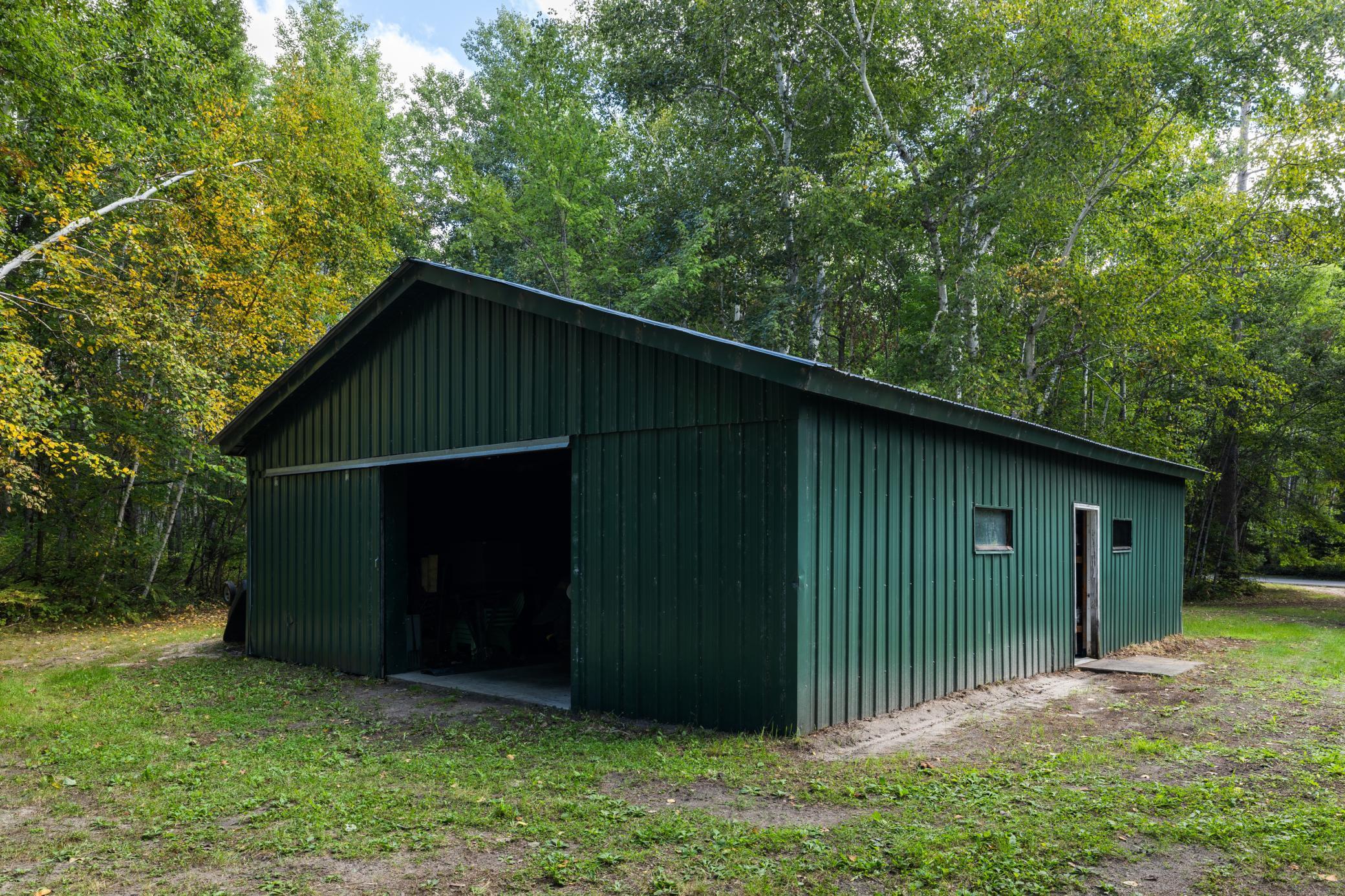 14934 Bur Oak Drive
