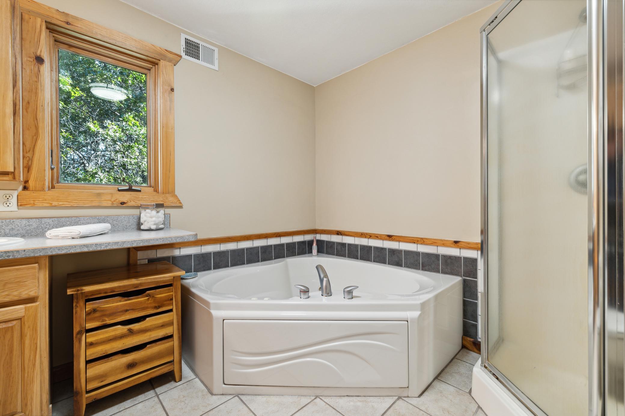 14934 Bur Oak Drive