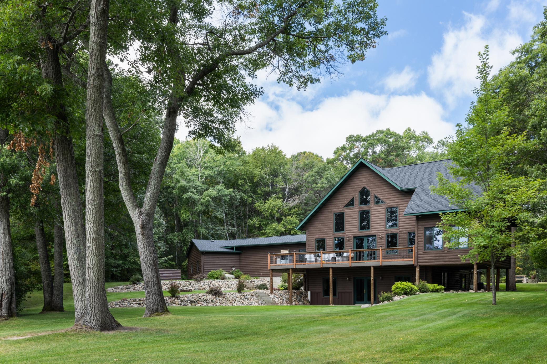14934 Bur Oak Drive