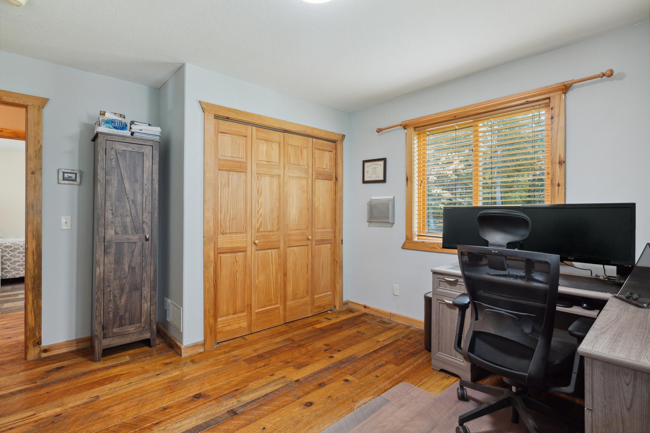 14934 Bur Oak Drive