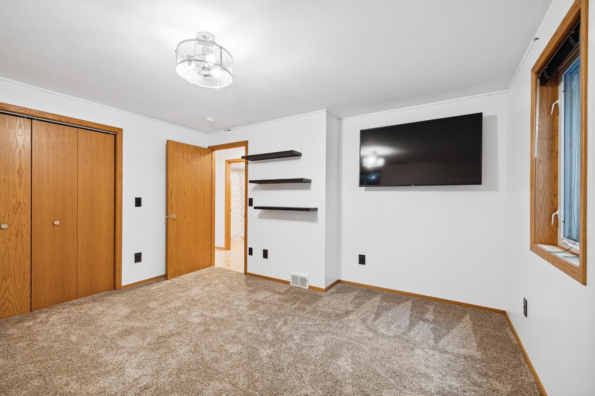 8786 Garden View Road