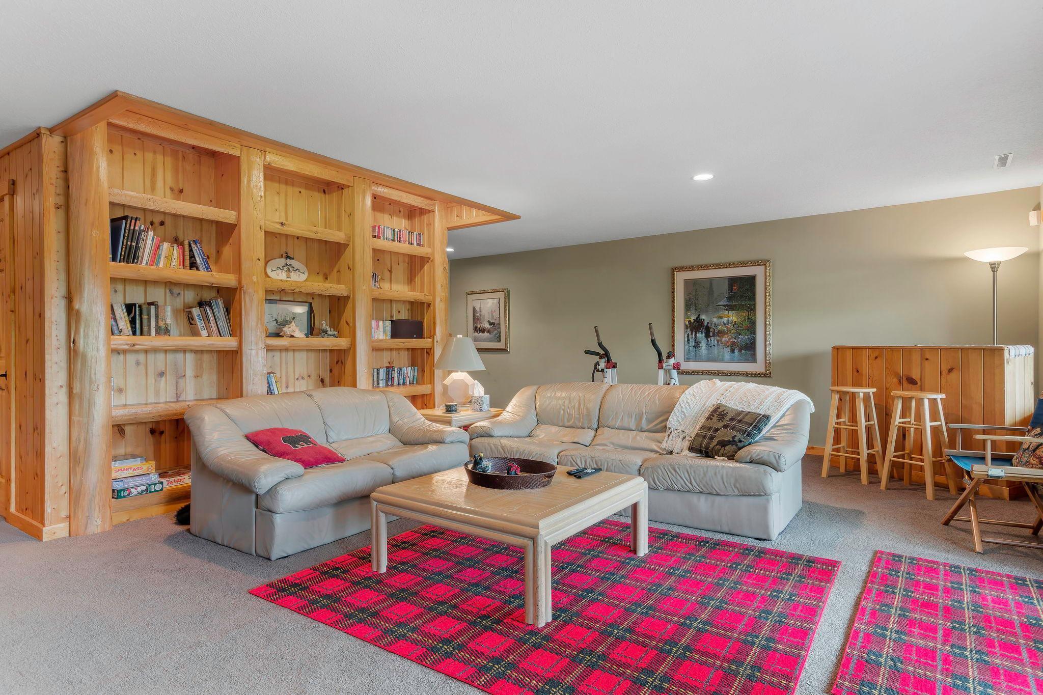 3978 Gull River Trail