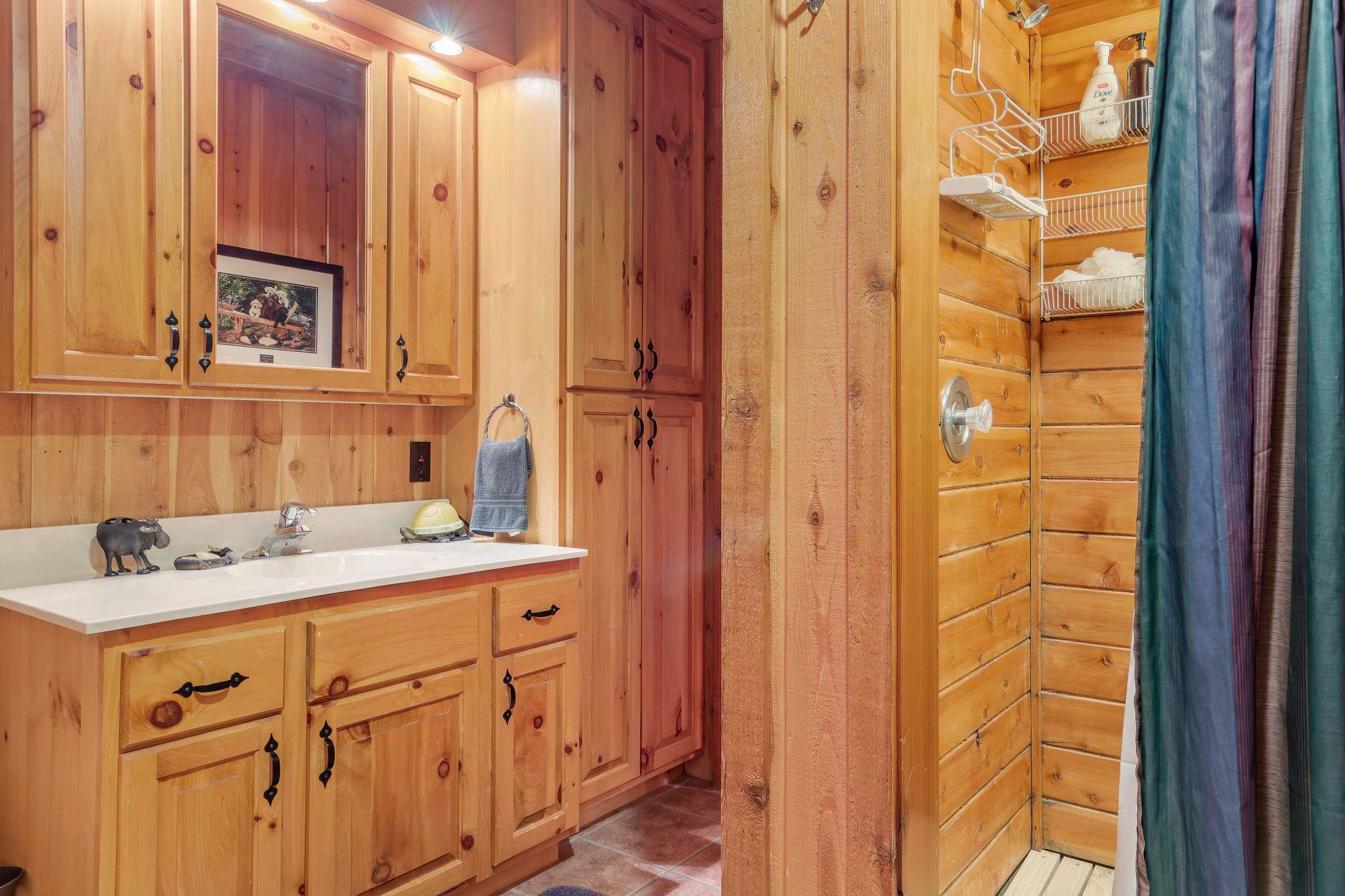 3978 Gull River Trail