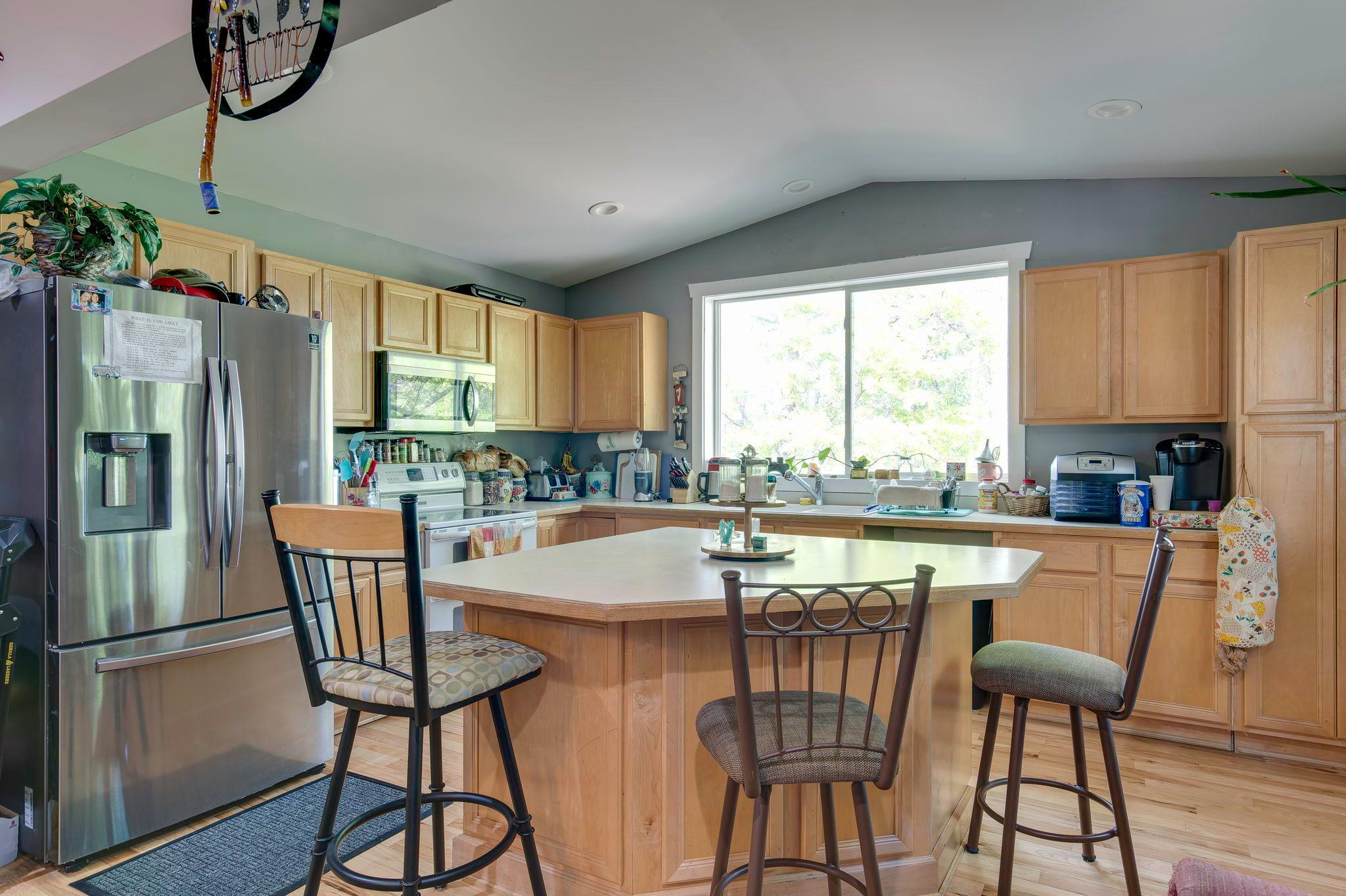 17318 Snowshoe Drive