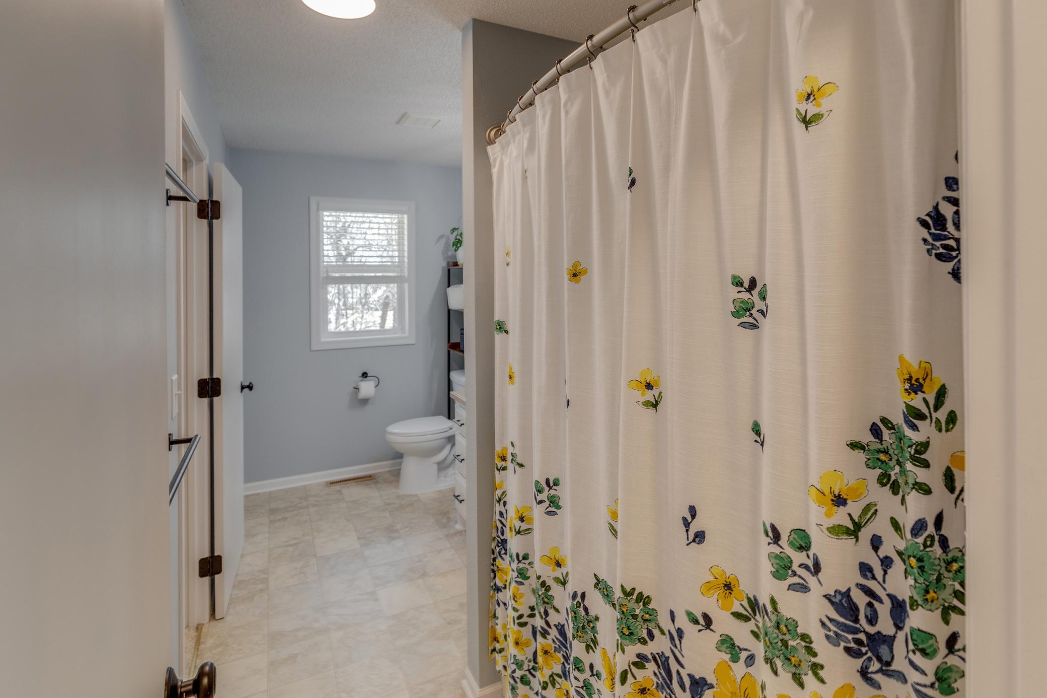 5880 Parkwood Court