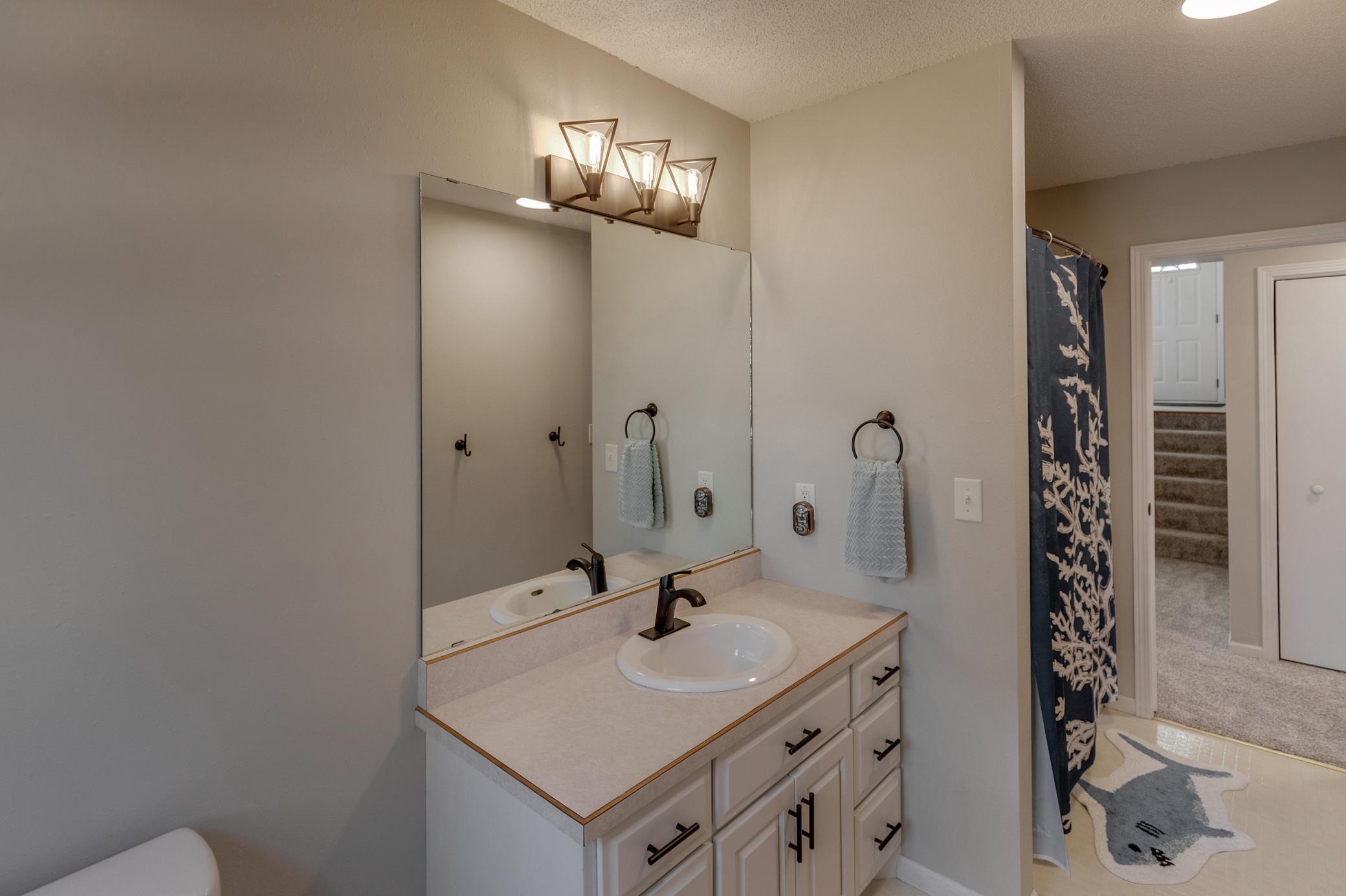 5880 Parkwood Court