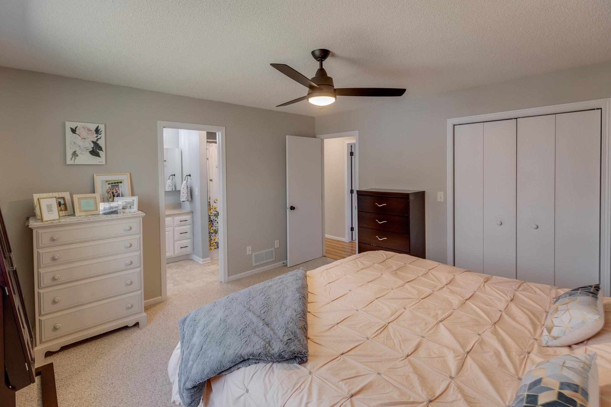 5880 Parkwood Court