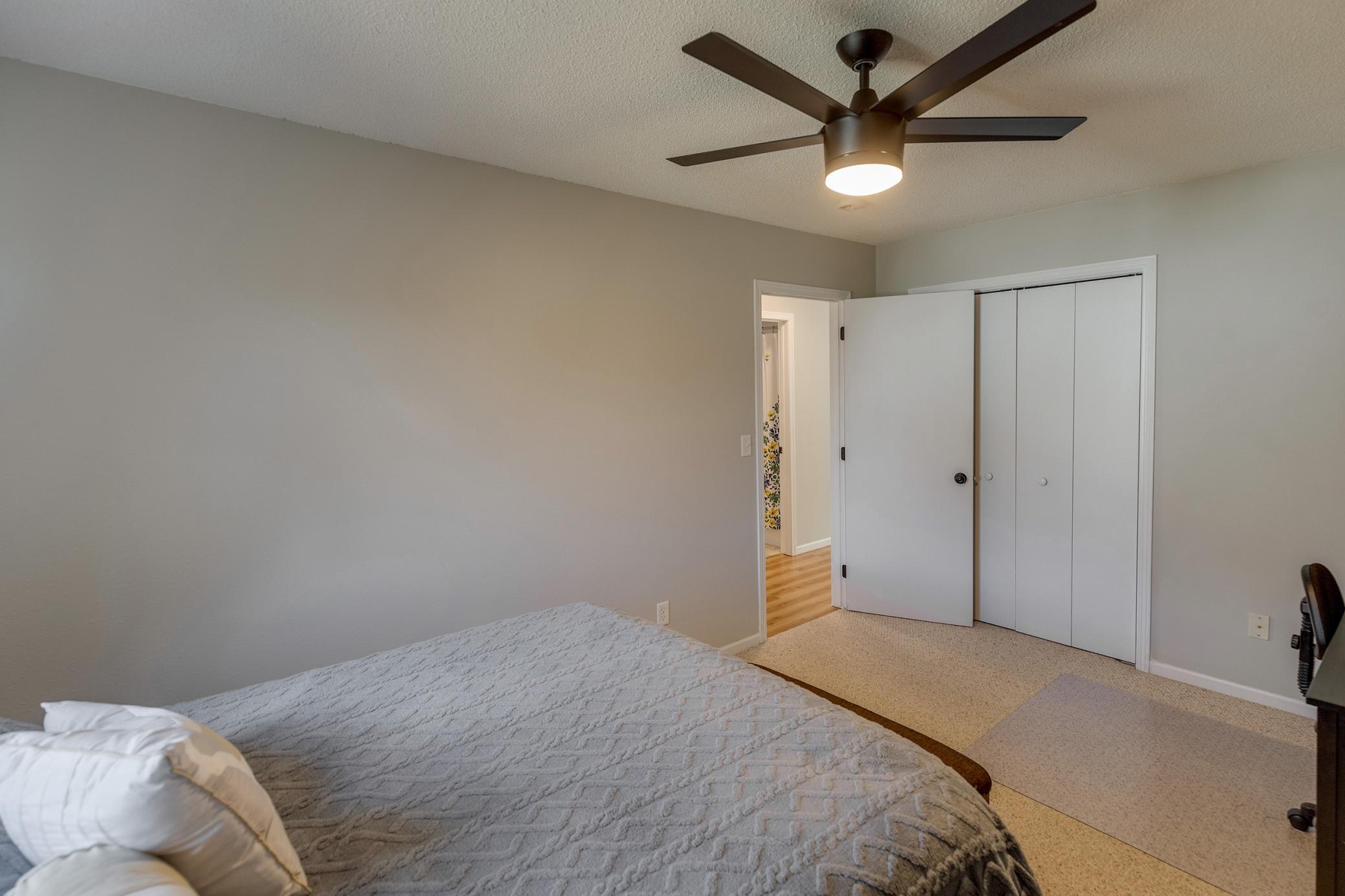 5880 Parkwood Court