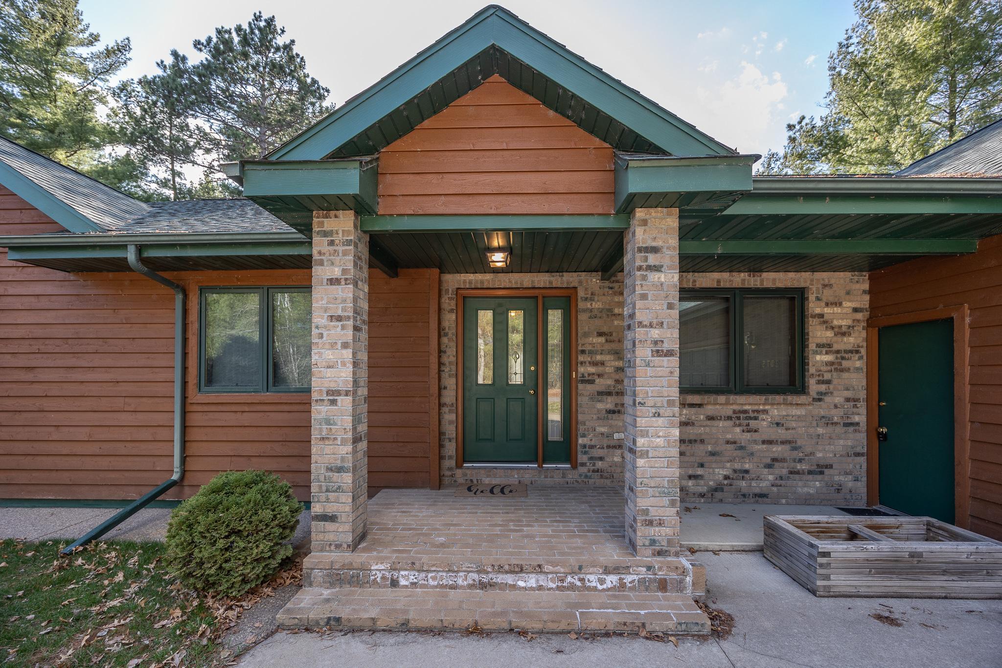 2075 White Pine Point Trail SW