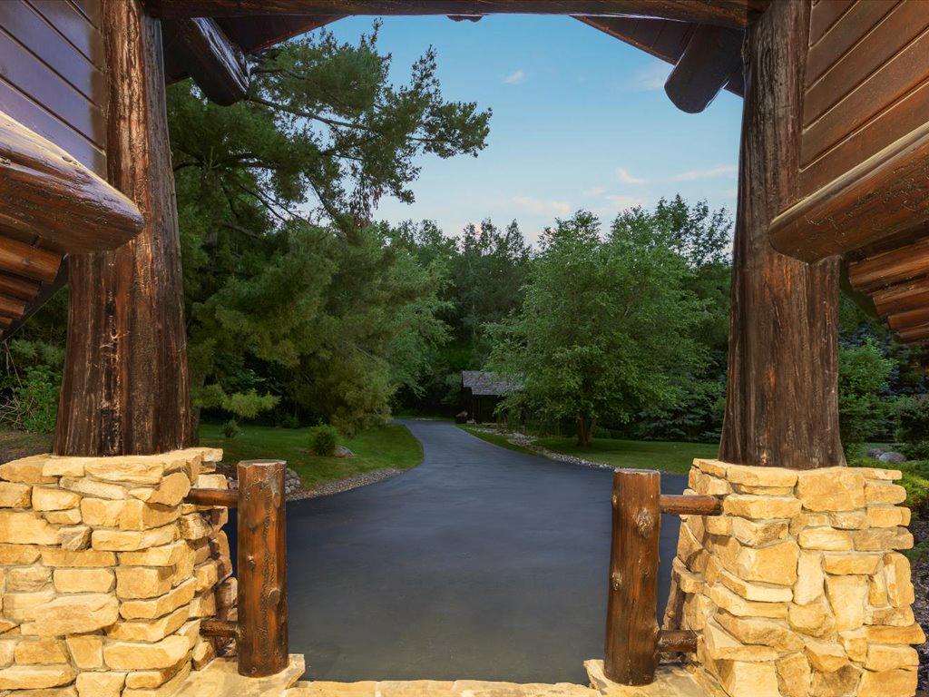 2503 Birch Forest Road SW