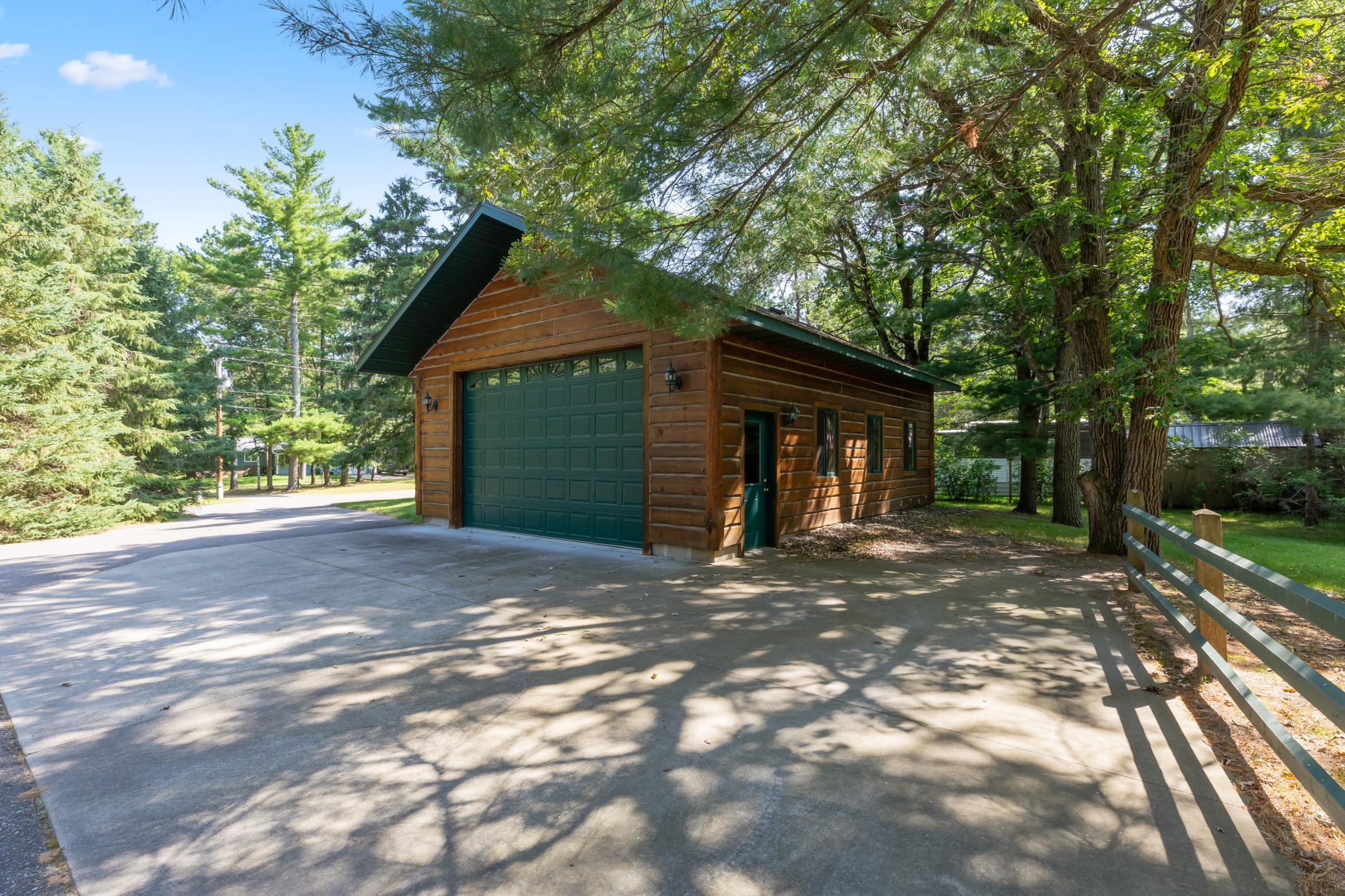 5359 Poplar Avenue